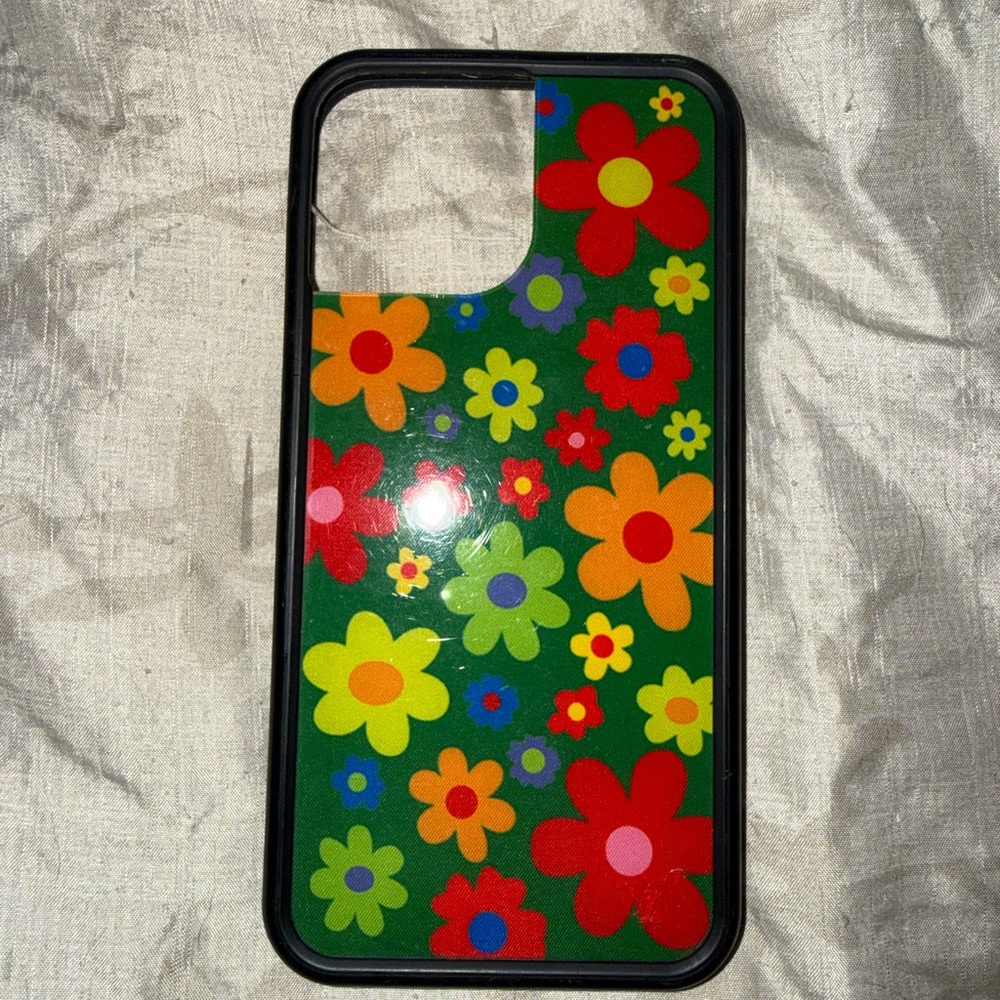 Floral WildFlower Iphone 15 Case